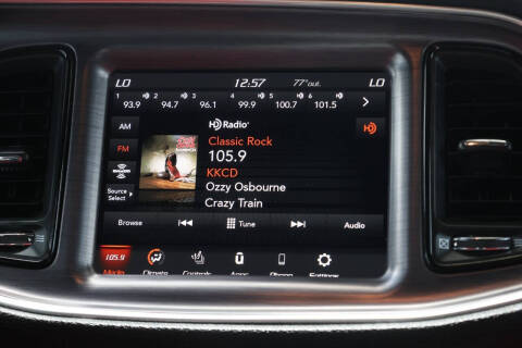 2018 Dodge Challenger 392 HEMI Scat Pack Shaker