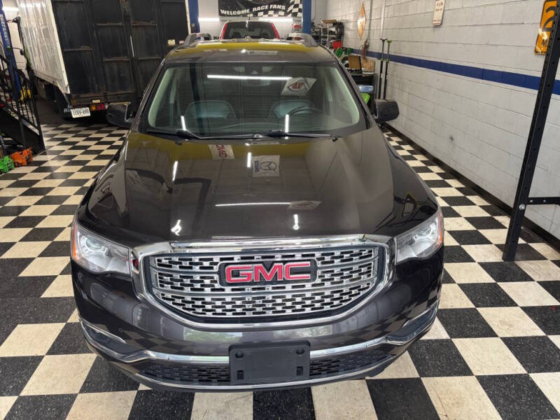 2018 GMC Acadia Denali