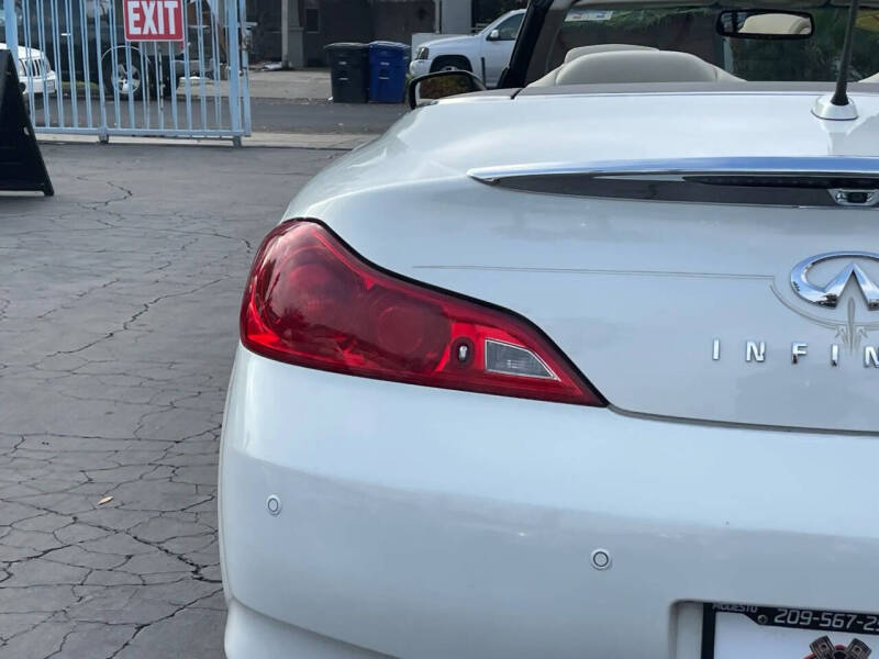 2014 Infiniti Q60 Convertible