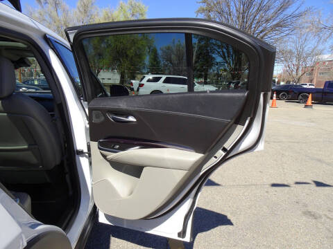 2023 Cadillac XT4 Luxury