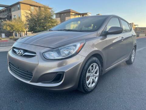 2013 Hyundai Accent for sale at Zoom ATX in Austin TX