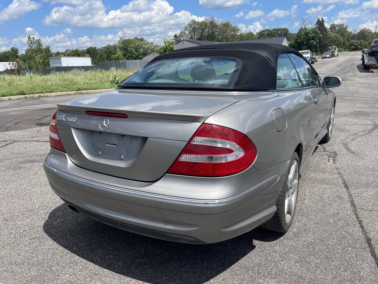 2005 Mercedes-Benz CLK for sale at Twin Cities Auctions in Elk River, MN