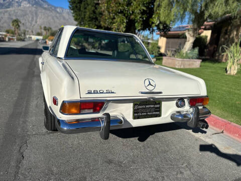 1970 Mercedes-Benz 280-Class