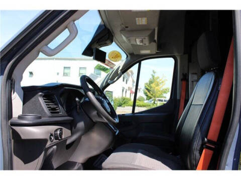 2020 Ford Transit 250