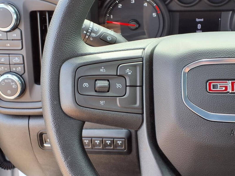 2025 GMC Sierra 3500HD CC Pro