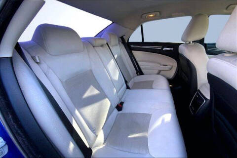 2018 Chrysler 300 Touring