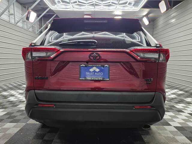2022 Toyota RAV4 XLE