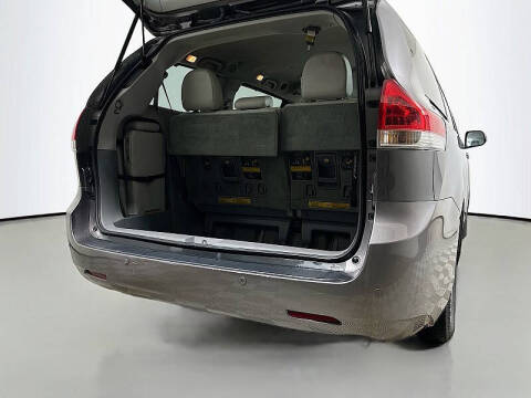 2014 Toyota Sienna