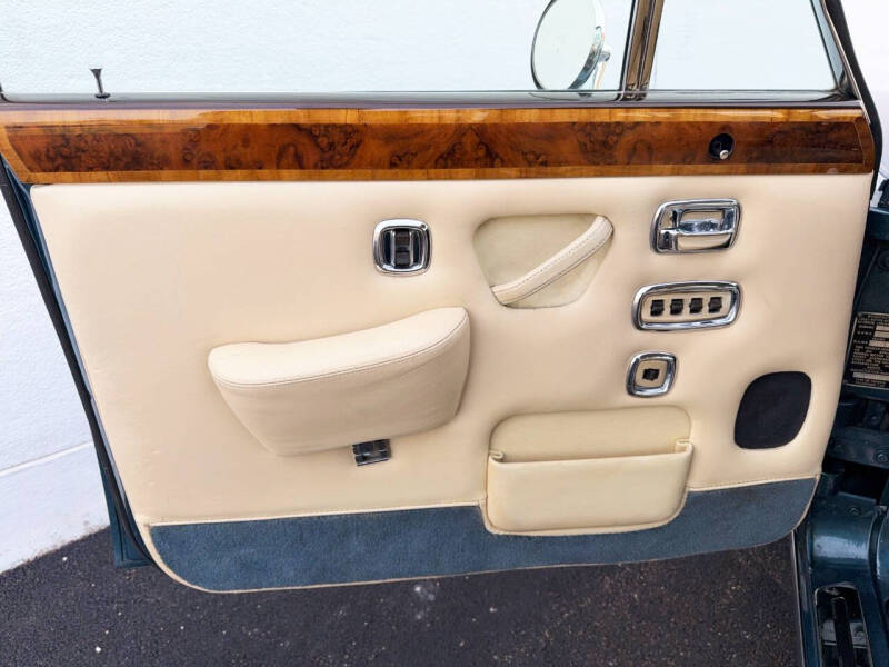 1973 Rolls-Royce Silver Shadow