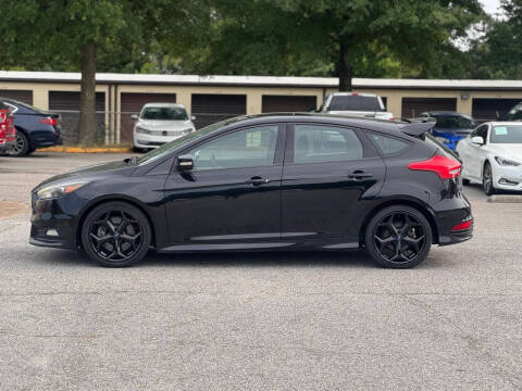 2017 Ford Focus ST