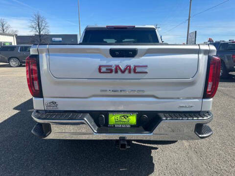 2022 GMC Sierra 1500 SLT