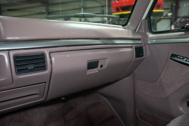 1993 Ford F-150 XLT