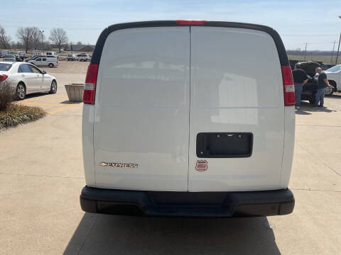 2020 Chevrolet Express 3500