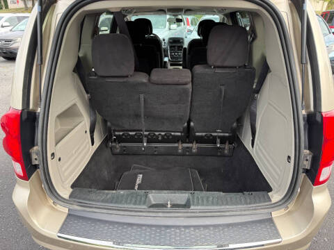 2013 Dodge Grand Caravan SE