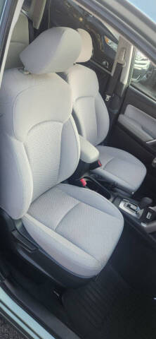 2018 Subaru Forester 2.5i Premium Black Edition