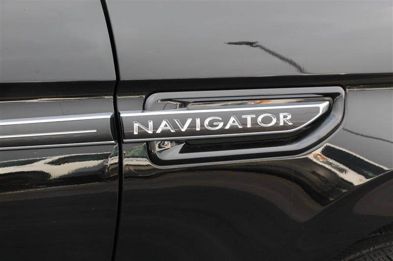 2018 Lincoln Navigator Black Label