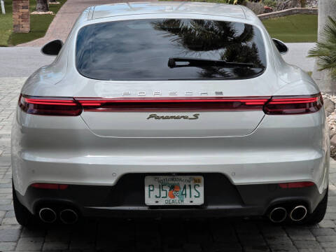 2015 Porsche Panamera S E-Hybrid