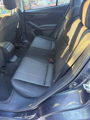2017 Subaru Impreza 2.0i