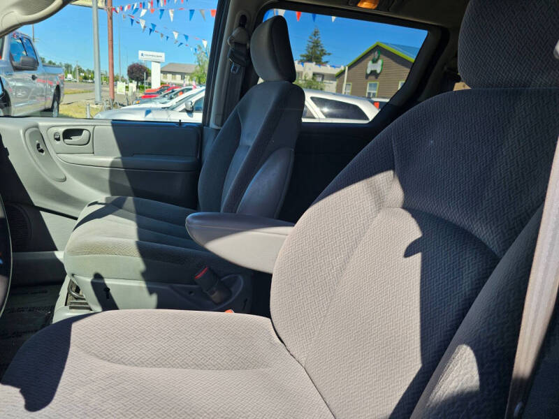 2005 Dodge Grand Caravan SXT
