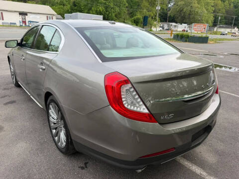 2016 Lincoln MKS