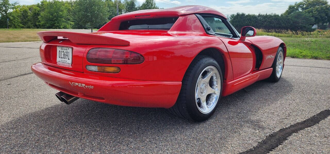 1997 Dodge Viper 6