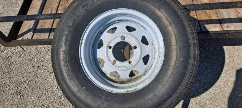 2005 Liberty Trailers L12