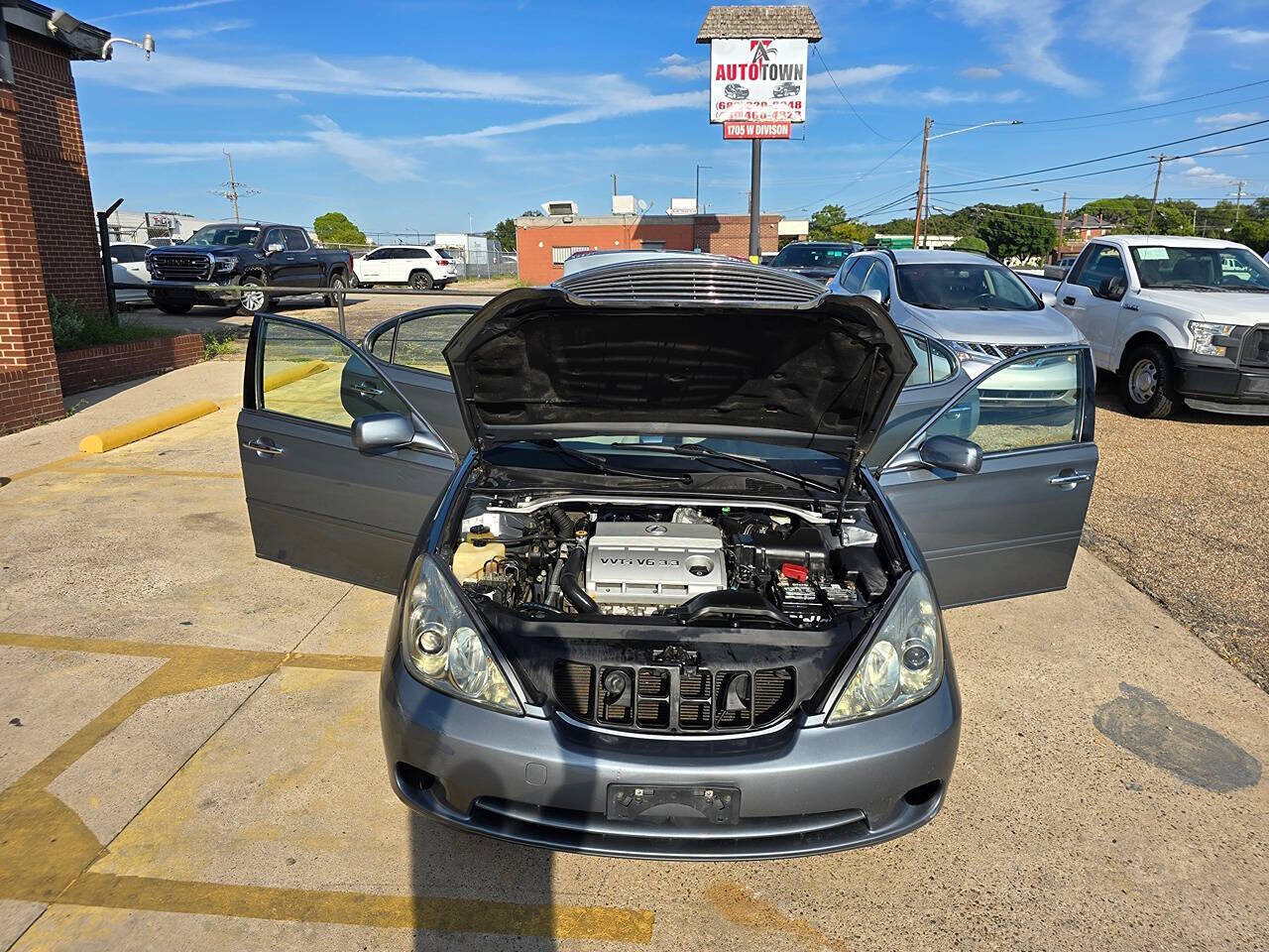 2005 Lexus ES 330 for sale at Mac Motors in Arlington, TX