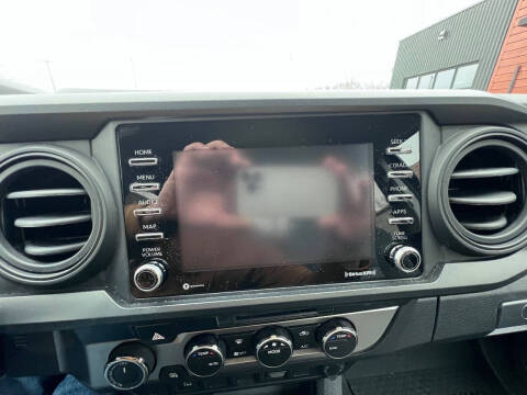 2023 Toyota Tacoma SR V6