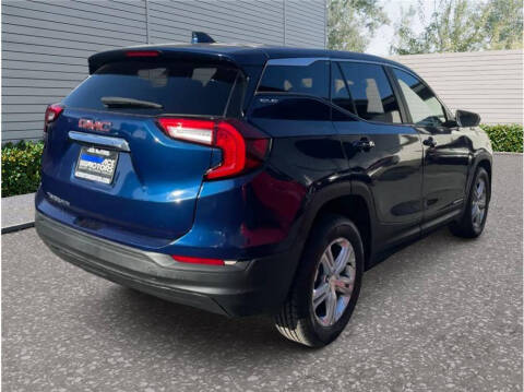 2022 GMC Terrain SLE