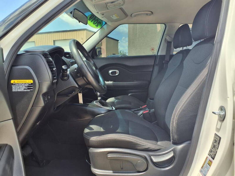 2019 Kia Soul +