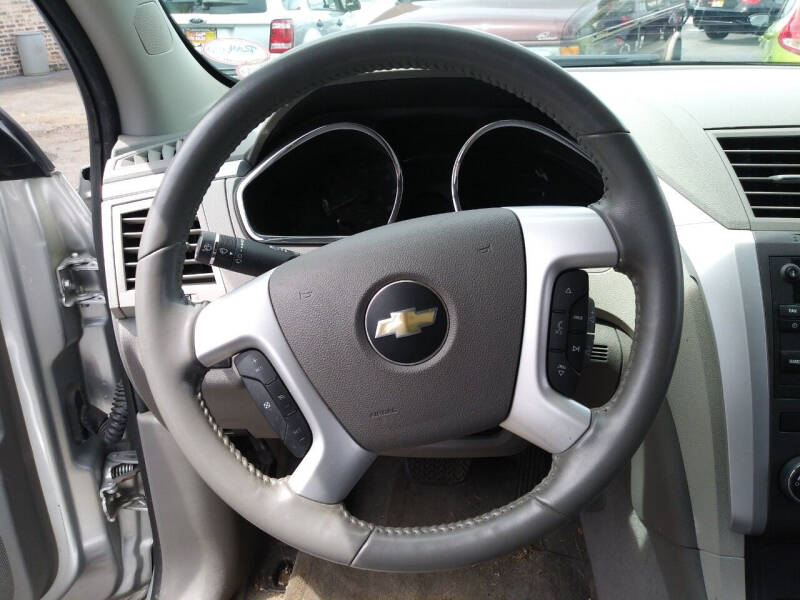 2012 Chevrolet Traverse LS