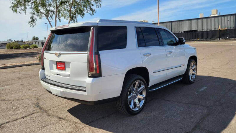 2018 Cadillac Escalade Luxury
