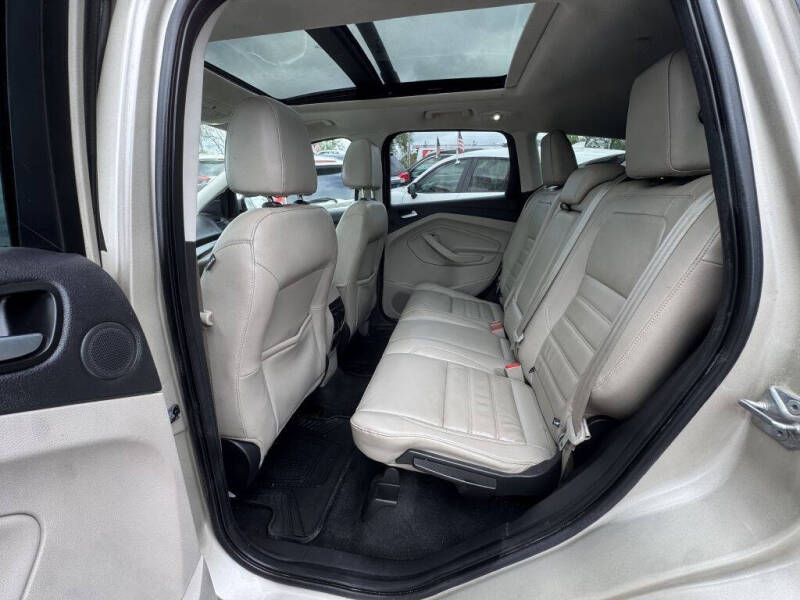 2017 Ford Escape SE