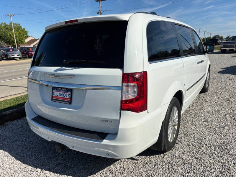 2015 Chrysler Town and Country Limited Platinum