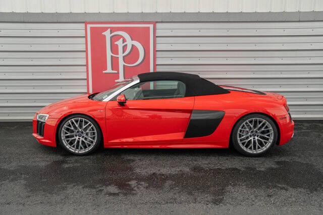 2017 Audi R8 5.2 quattro V10 Spyder