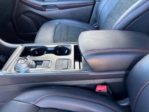 2024 Ford Edge ST-Line