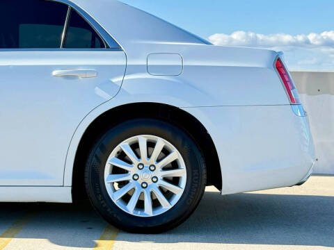 2014 Chrysler 300