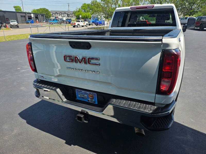 2022 GMC Sierra 2500HD Pro