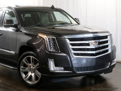 2017 Cadillac Escalade ESV Luxury