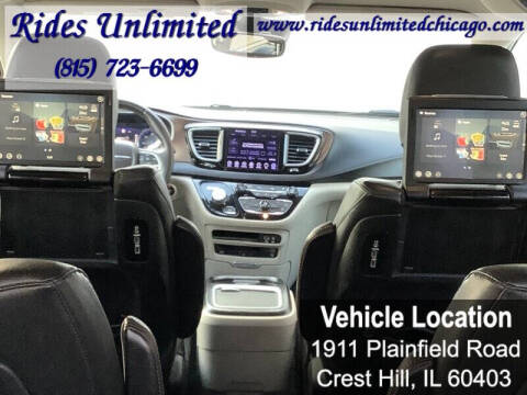 2017 Chrysler Pacifica Touring-L Plus