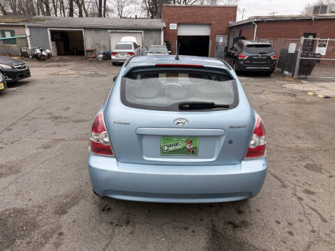 2008 Hyundai Accent SE