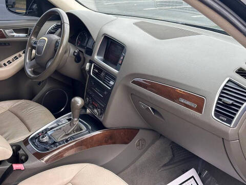 2010 Audi Q5 3.2 quattro Premium Plus