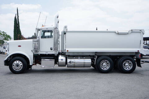 2020 Peterbilt 389