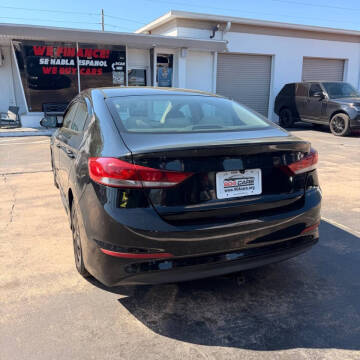 2018 Hyundai Elantra