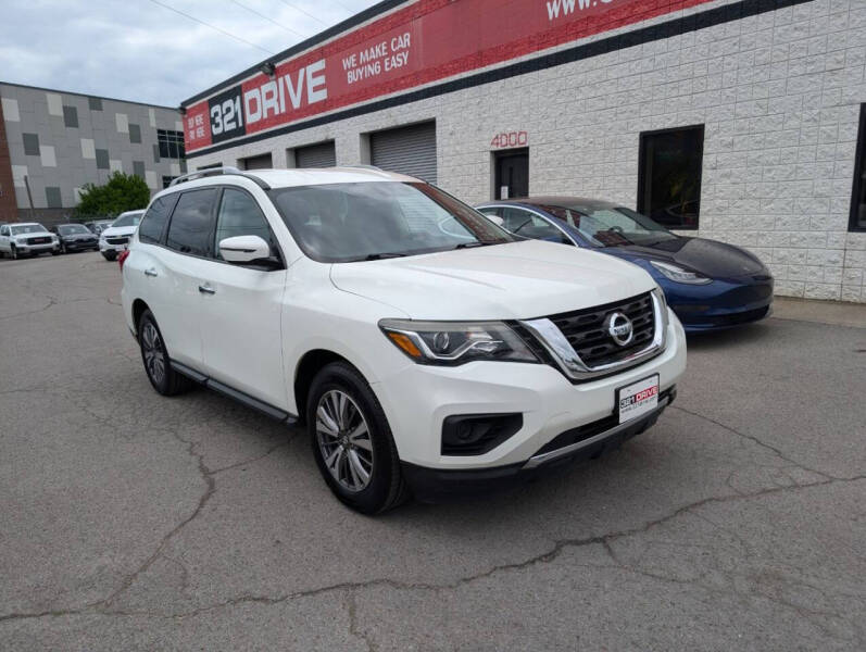 2020 Nissan Pathfinder S