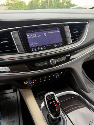 2021 Buick Enclave Essence