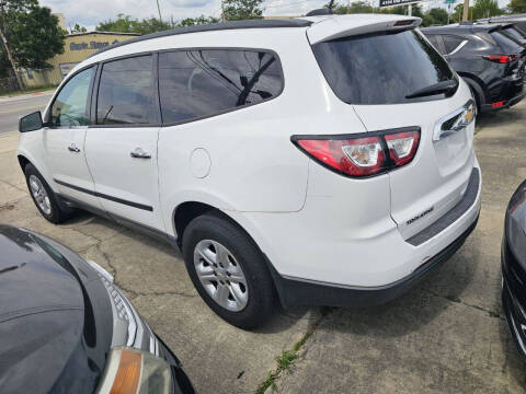 2017 Chevrolet Traverse LS