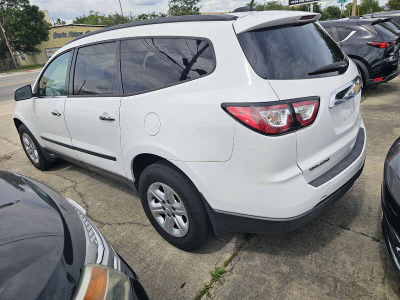2017 Chevrolet Traverse LS
