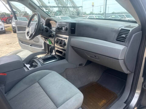 2007 Jeep Grand Cherokee Laredo