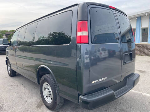 2015 Chevrolet Express LS 2500